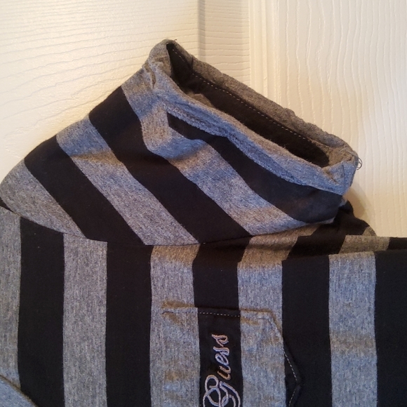Guess, medium, black and Grey stripes - Picture 3 of 7